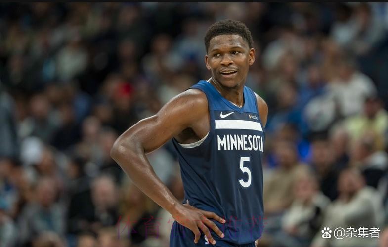 爱德华兹26+5鲍威尔21分 森林狼扑灭热火迎三连胜